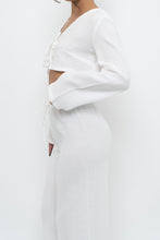 Load image into Gallery viewer, Modern x White Soft Textured Set (XXS, XS)