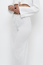 Load image into Gallery viewer, Modern x White Soft Textured Set (XXS, XS)