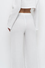 Load image into Gallery viewer, Modern x White Soft Textured Set (XXS, XS)