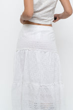 Load image into Gallery viewer, Vintage x MEXX White Cotton-blend Pointelle Maxi Skirt (XS)