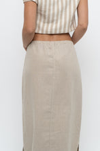 Load image into Gallery viewer, Vintage x Heathered Beige Linen Maxi Skirt (L)