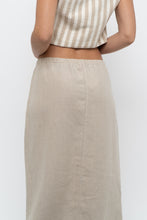 Load image into Gallery viewer, Vintage x Heathered Beige Linen Maxi Skirt (L)