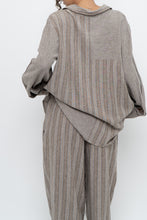 Load image into Gallery viewer, Vintage x Made in India x Brown Linen Striped Set (M, L)