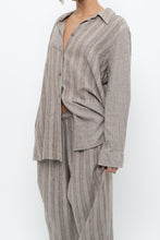 Load image into Gallery viewer, Vintage x Made in India x Brown Linen Striped Set (M, L)