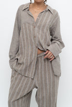 Load image into Gallery viewer, Vintage x Made in India x Brown Linen Striped Set (M, L)