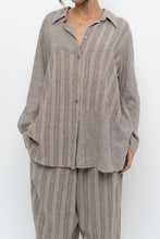 Load image into Gallery viewer, Vintage x Made in India x Brown Linen Striped Set (M, L)