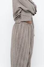Load image into Gallery viewer, Vintage x Made in India x Brown Linen Striped Set (M, L)