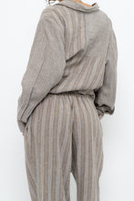 Load image into Gallery viewer, Vintage x Made in India x Brown Linen Striped Set (M, L)