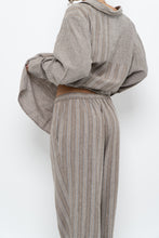 Load image into Gallery viewer, Vintage x Made in India x Brown Linen Striped Set (M, L)