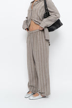 Load image into Gallery viewer, Vintage x Made in India x Brown Linen Striped Set (M, L)