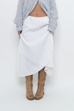 Load image into Gallery viewer, Vintage x Made in USA x White Linen Midi Skirt (S, M)