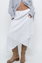 Load image into Gallery viewer, Vintage x Made in USA x White Linen Midi Skirt (S, M)