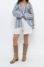 Load image into Gallery viewer, Vintage x Made in Italy x White Linen Short (XS-M)