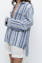 Load image into Gallery viewer, Vintage x JONES NY Blue, White Striped Linen Buttonup (S-XL)