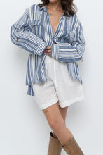 Load image into Gallery viewer, Vintage x JONES NY Blue, White Striped Linen Buttonup (S-XL)