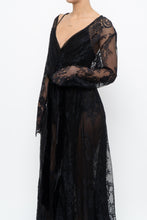 Load image into Gallery viewer, Vintage x CHARLOTTE RUSSE Black Lace Robe (S-XXL)