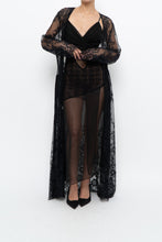 Load image into Gallery viewer, Vintage x CHARLOTTE RUSSE Black Lace Robe (S-XXL)