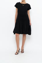 Load image into Gallery viewer, Vintage x Black Stretchy Textured Midi Dress (M, L)