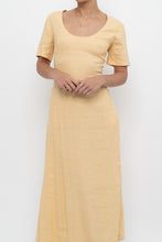 Load image into Gallery viewer, Vintage x CLUB MONACO Honey Yellow Linen Midi Dress (M)
