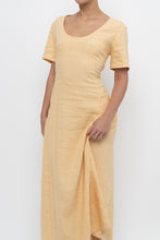 Load image into Gallery viewer, Vintage x CLUB MONACO Honey Yellow Linen Midi Dress (M)