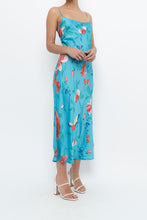 Load image into Gallery viewer, NATORI x Blue Floral Satin Maxi Dress (M)