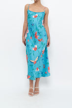 Load image into Gallery viewer, NATORI x Blue Floral Satin Maxi Dress (M)