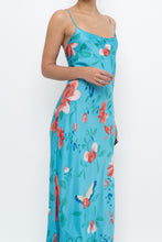 Load image into Gallery viewer, NATORI x Blue Floral Satin Maxi Dress (M)