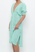 Load image into Gallery viewer, FAITHFUL THE BRAND x Teal, White Floral Midi Dress (S)