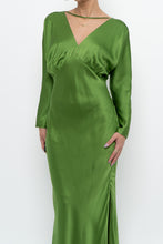 Load image into Gallery viewer, MICHELLE MASON x Green Pure Silk Maxi Dress (XS, S)