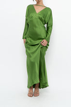 Load image into Gallery viewer, MICHELLE MASON x Green Pure Silk Maxi Dress (XS, S)