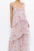 Load image into Gallery viewer, VICTORIA'S SECRET x Lilac Floral Metallic Tiered Maxi Dress (M)