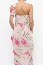 Load image into Gallery viewer, Vintage x Made in Hong Kong x VALERIE STEVENS Light Pink Floral Semi-Sheer Maxi Dress (S, M)