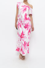 Load image into Gallery viewer, MARELLA x Pink, White Floral Satin Maxi Dress (S, M)