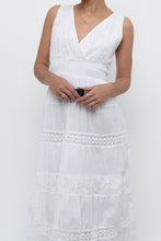 Load image into Gallery viewer, Vintage x White Lightweight Embroidered Tiered Dress (M, L)