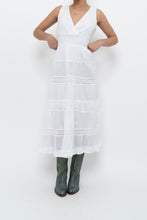 Load image into Gallery viewer, Vintage x White Lightweight Embroidered Tiered Dress (M, L)