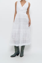 Load image into Gallery viewer, Vintage x White Lightweight Embroidered Tiered Dress (M, L)
