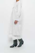 Load image into Gallery viewer, Modern x White Cotton Long Sleeve Lace Dress (XS)