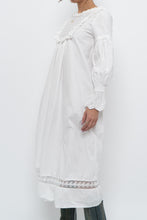 Load image into Gallery viewer, Modern x White Cotton Long Sleeve Lace Dress (XS)