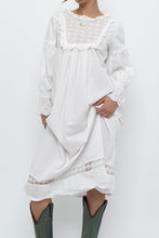 Load image into Gallery viewer, Modern x White Cotton Long Sleeve Lace Dress (XS)