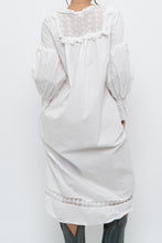 Load image into Gallery viewer, Modern x White Cotton Long Sleeve Lace Dress (XS)