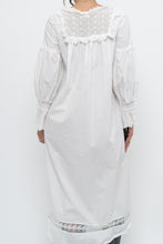 Load image into Gallery viewer, Modern x White Cotton Long Sleeve Lace Dress (XS)