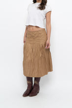 Load image into Gallery viewer, Vintage x Tan Pleated Soft Midi Skirt (S, M)