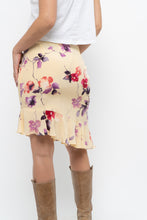 Load image into Gallery viewer, Vintage x Made in Canada x HOLT RENFREW Yellow Floral Silk Midi Skirt (XL)