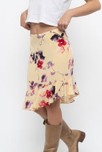 Load image into Gallery viewer, Vintage x Made in Canada x HOLT RENFREW Yellow Floral Silk Midi Skirt (XL)