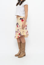 Load image into Gallery viewer, Vintage x Made in Canada x HOLT RENFREW Yellow Floral Silk Midi Skirt (XL)