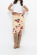 Load image into Gallery viewer, Vintage x Made in Canada x HOLT RENFREW Yellow Floral Silk Midi Skirt (XL)