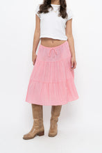 Load image into Gallery viewer, Vintage x Made in USA x Pink Tiered Midi Skirt (S, M)