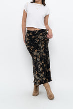 Load image into Gallery viewer, Vintage x OLD NAVY Black Floral Maxi Skirt (XS-M)