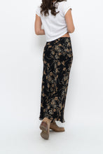 Load image into Gallery viewer, Vintage x OLD NAVY Black Floral Maxi Skirt (XS-M)