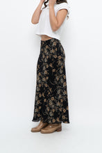 Load image into Gallery viewer, Vintage x OLD NAVY Black Floral Maxi Skirt (XS-M)